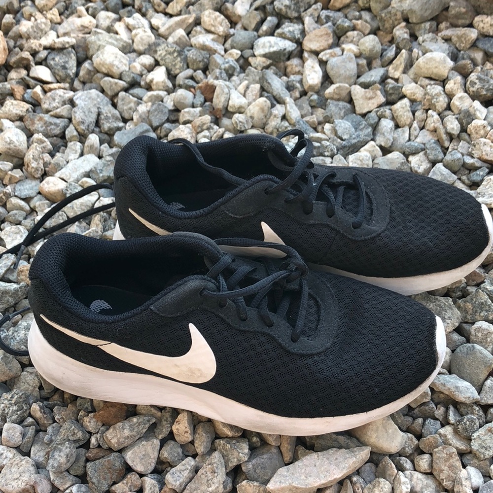 Nike’s two pairs